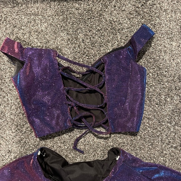 Iridescent Two Piece Dress - Picture 3 of 4